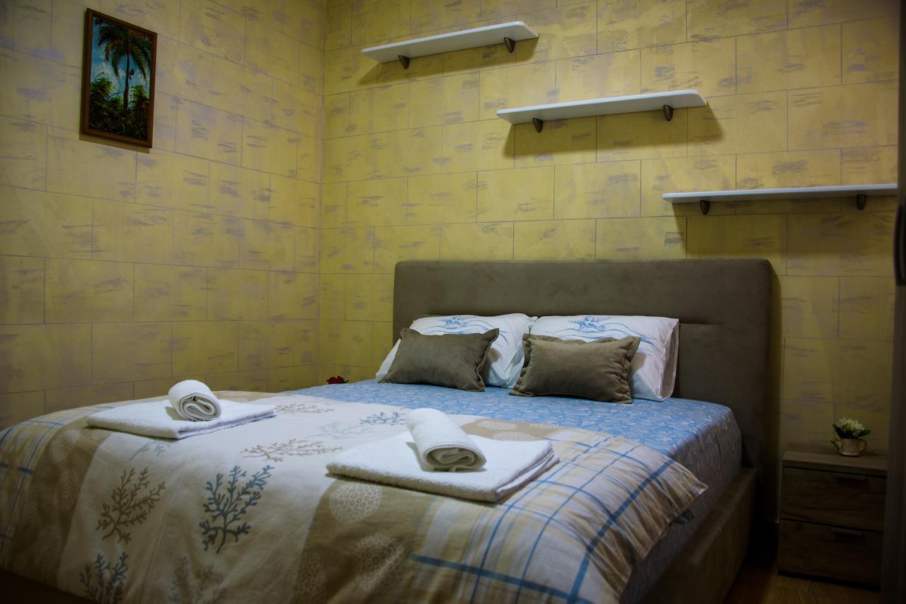 Apartman Dijana Cattaro Esterno foto