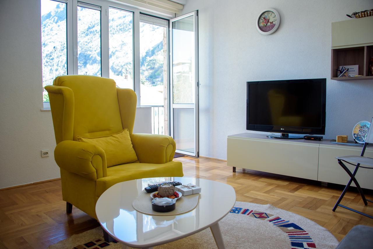 Apartman Dijana Cattaro Esterno foto