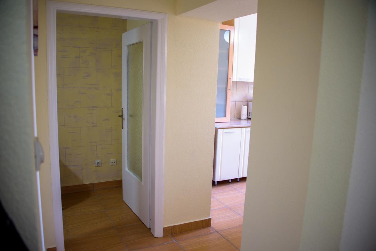 Apartman Dijana Cattaro Esterno foto